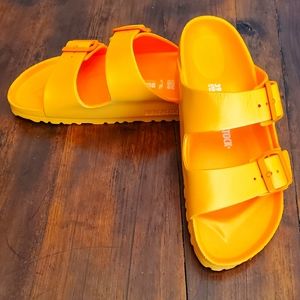 BIRKENSTOCK ARAZONA ESSENTIALS - EVA ZINNIA